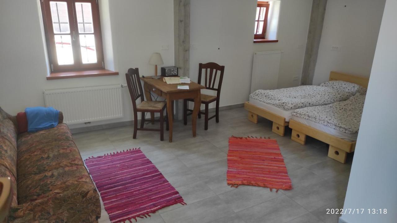 Holiday Farmhouse Skvor Robidisce Extérieur photo