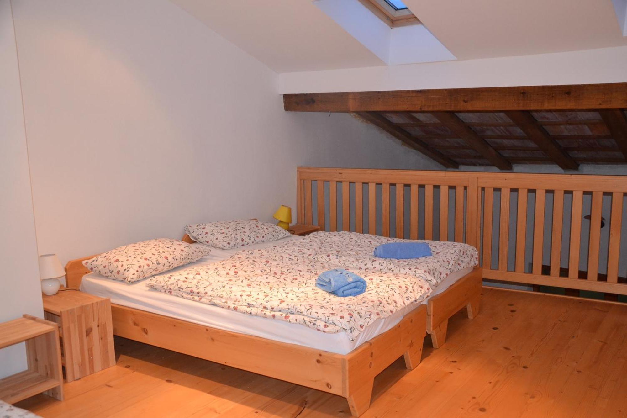 Holiday Farmhouse Skvor Robidisce Chambre photo