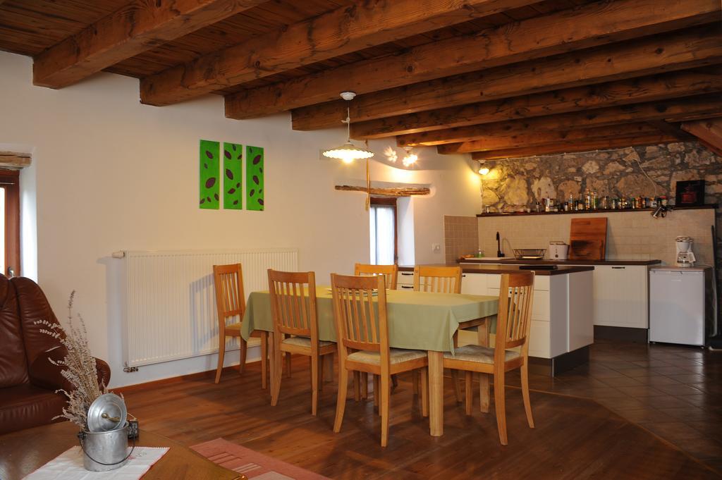 Holiday Farmhouse Skvor Robidisce Extérieur photo